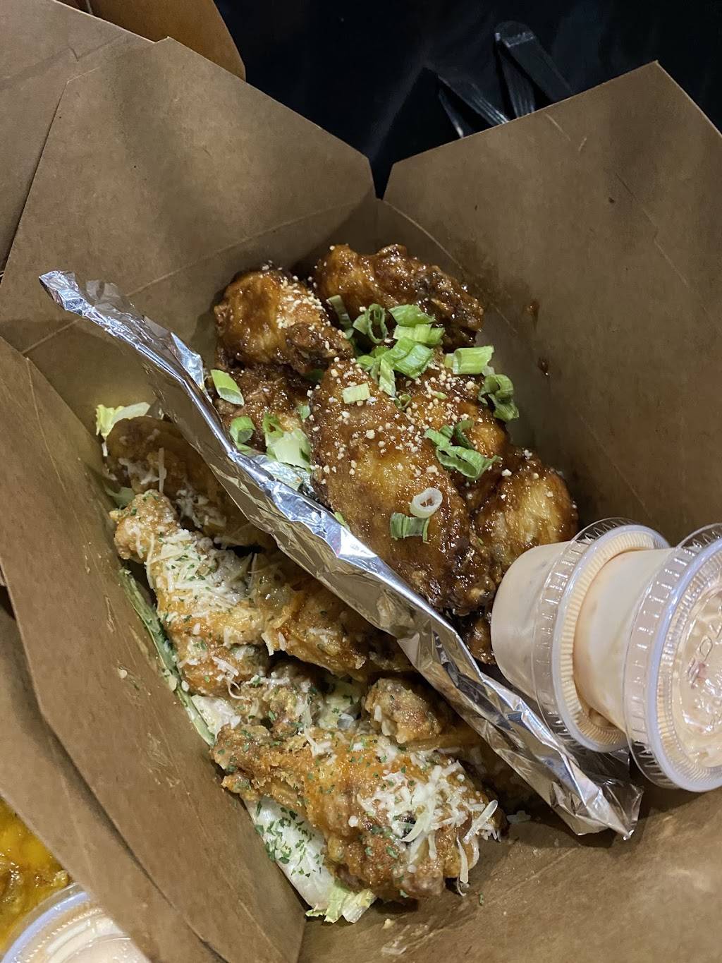 Wing It | restaurant | 600 S Lynnhaven Rd Suite 100, Virginia Beach, VA 23452, USA | 4348069074 OR +1 434-806-9074