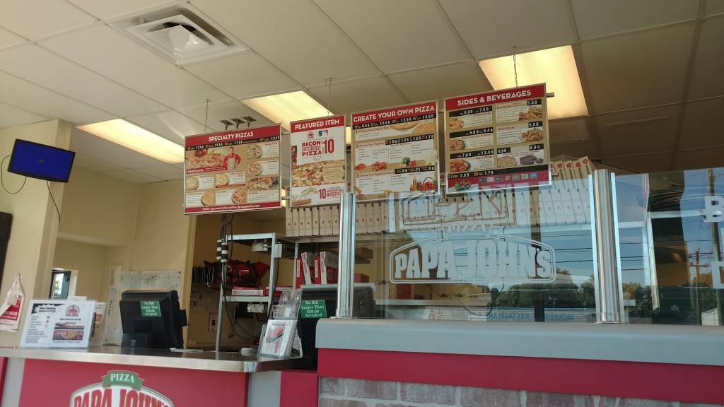 Papa Johns Pizza | restaurant | 1630 E Southport Rd, Indianapolis, IN 46227, USA | 3177827272 OR +1 317-782-7272