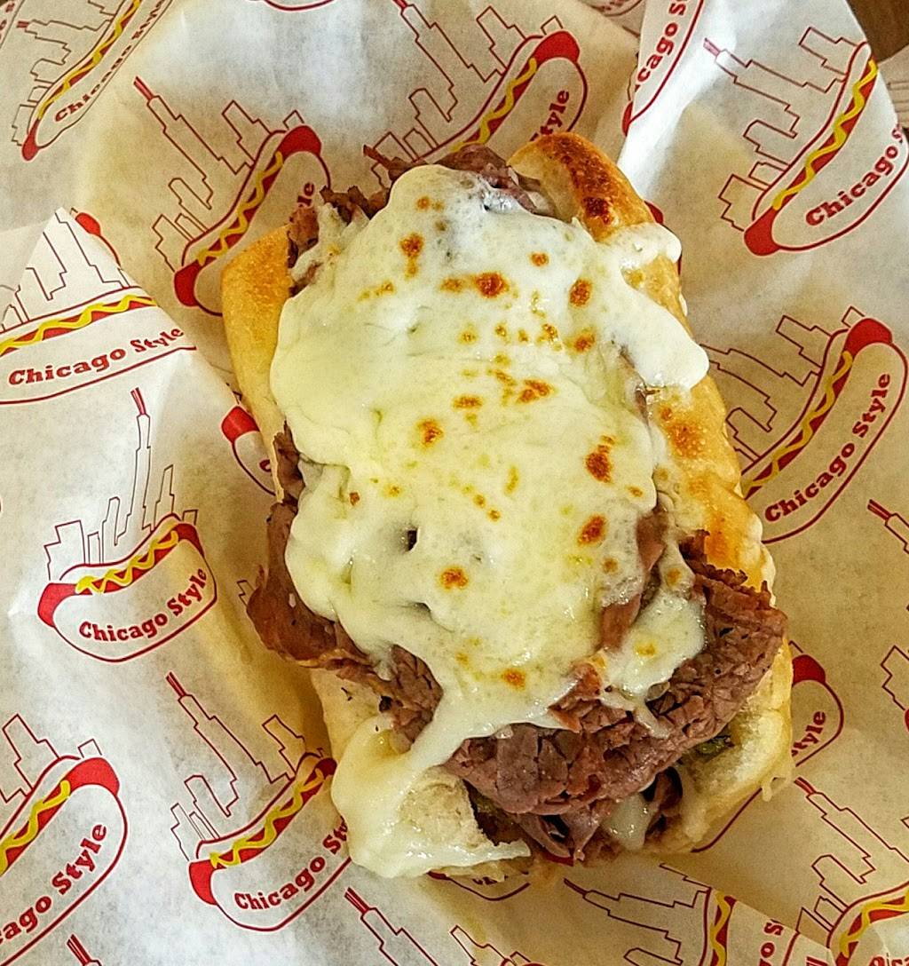 Chicago DogHouse | restaurant | 2215, 1527 N Detroit St, Warsaw, IN 46580, USA | 5742675757 OR +1 574-267-5757