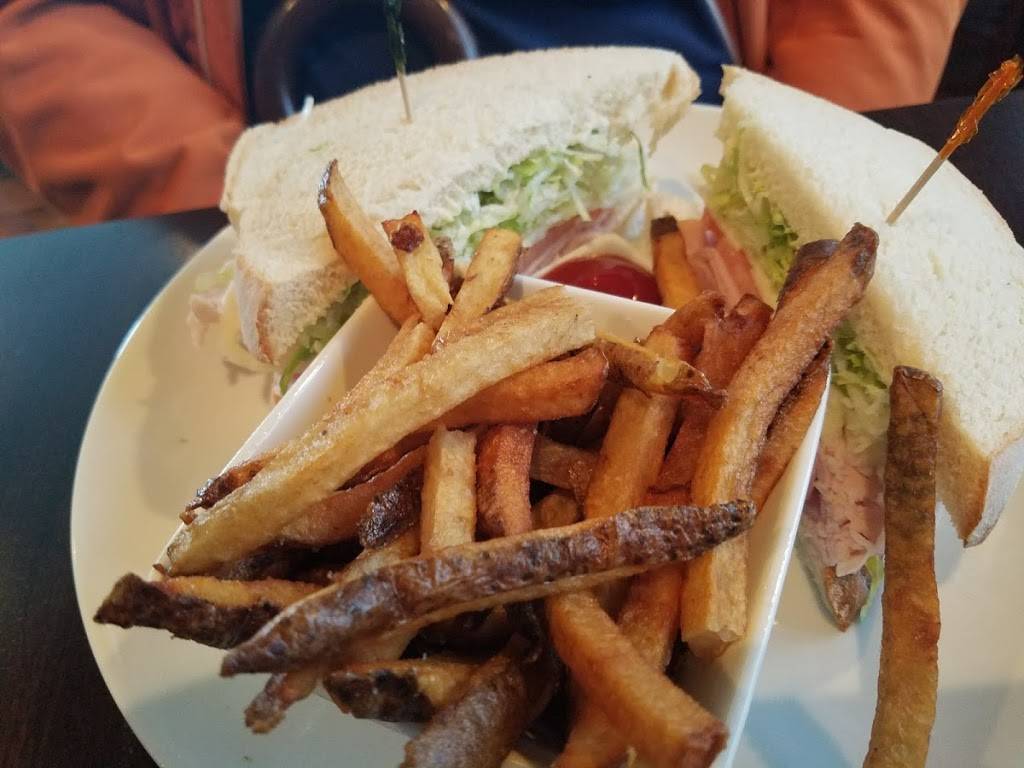 Picnikins Patio Cafe | restaurant | 6901 Blanco Rd, San Antonio, TX 78216, USA | 2106160954 OR +1 210-616-0954