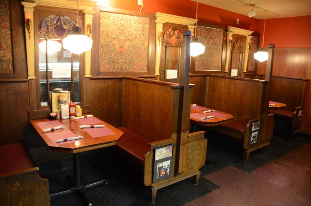 Rocs Black Front Restaurant | night club | 410 6th St, Charleston, IL 61920, USA | 2173488018 OR +1 217-348-8018