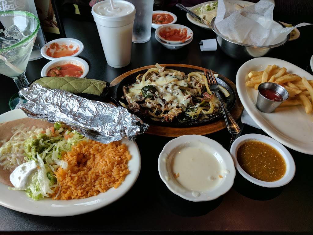 Botanas Premier Mexican | restaurant | 3515 State Hwy 76, Branson, MO 65616, USA | 4175441924 OR +1 417-544-1924