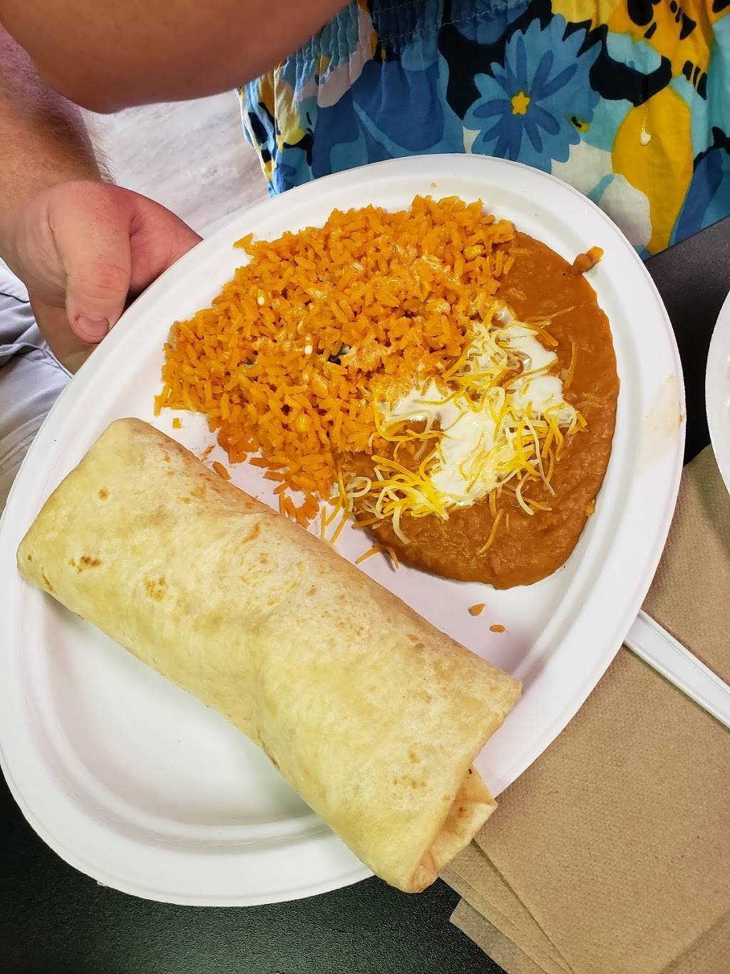 Victors Taco Shop | restaurant | 642 N Walnut Ave, Cookeville, TN 38501, USA | 9315269555 OR +1 931-526-9555