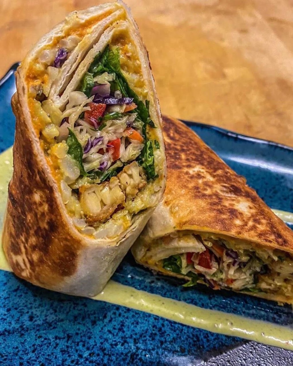 Roasted and Raw | restaurant | 550 2nd St, Oakland, CA 94607, USA | 4156585608 OR +1 415-658-5608