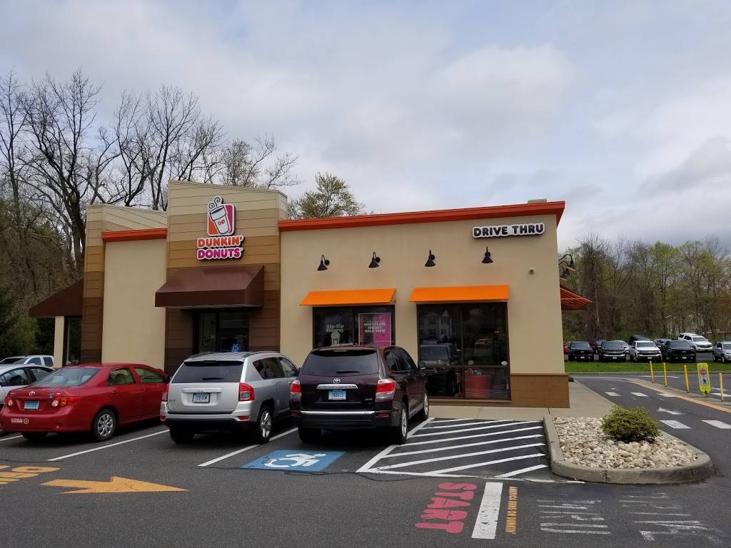 Dunkin | bakery | 648 S Main St, Middletown, CT 06457, USA | 8603439626 OR +1 860-343-9626