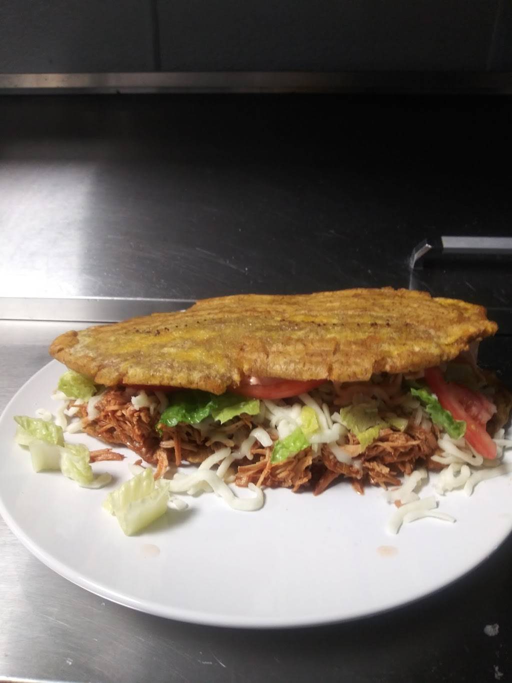 809 Cuisine | restaurant | 5791 SW 137th Ave, Miami, FL 33183, USA | 3053920370 OR +1 305-392-0370