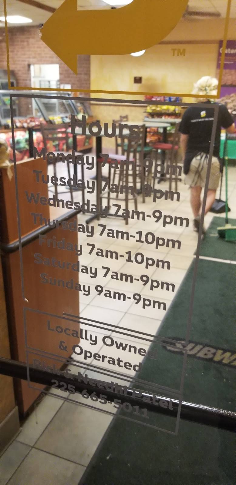 Subway | meal takeaway | 35055 LA-16 Suite 3A, Denham Springs, LA 70706, USA | 2256655011 OR +1 225-665-5011