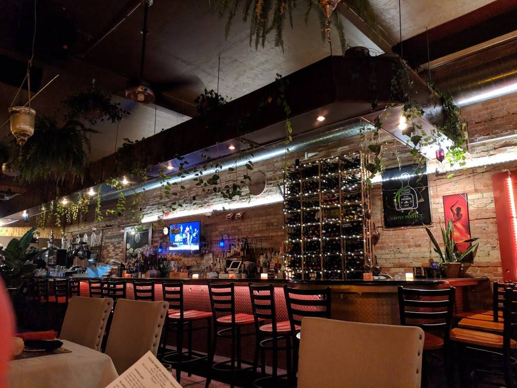 Madrid tapas Restaurant And Wine Bar | restaurant | 225 E Walnut St, Green Bay, WI 54301, United States | 9202648808 OR +1 920-264-8808