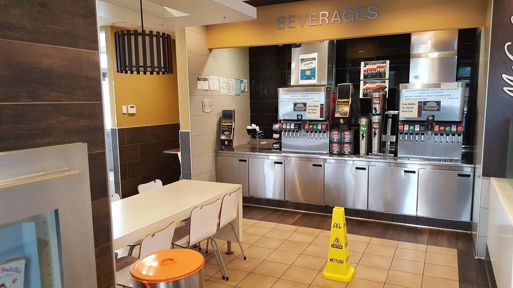 McDonalds | cafe | 103 Hwy 31 N, Athens, AL 35611, USA | 2562331275 OR +1 256-233-1275