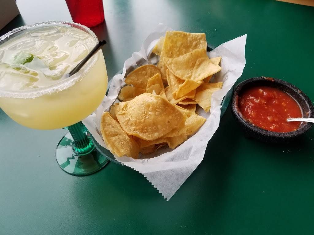 El Cortez Restaurant | restaurant | 18250 S Cicero Ave, Country Club Hills, IL 60478, USA | 7087984223 OR +1 708-798-4223