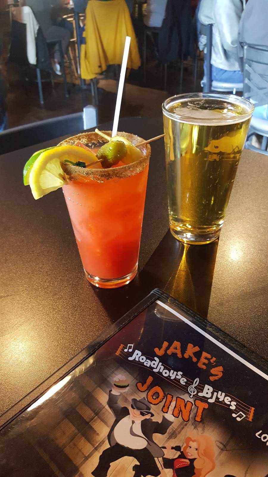 Jakes Roadhouse & Blues Joint | restaurant | 2300 Huron Church Rd, Windsor, ON N9E 3S6, Canada | 5199691415 OR +1 519-969-1415