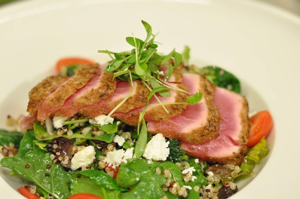 Quest Restaurant and Bar | restaurant | 6750 Mississauga Rd, Mississauga, ON L5N 2L3, Canada | 9055426741 OR +1 905-542-6741