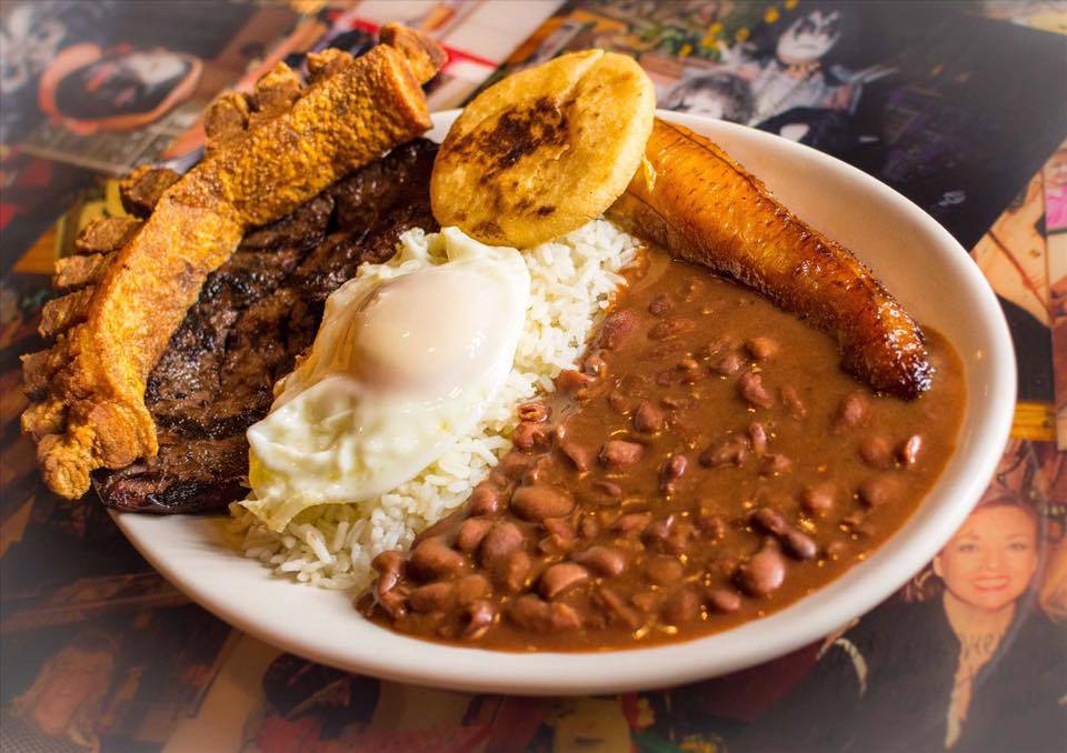 Pueblito Viejo | restaurant | 5429 N Lincoln Ave, Chicago, IL 60625, USA | 7737849135 OR +1 773-784-9135