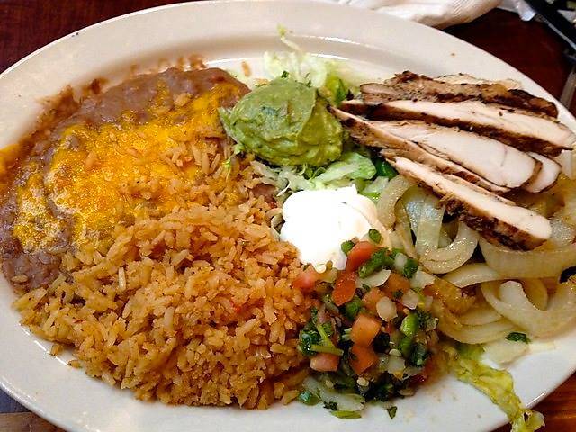 TaMollys of Greenville | restaurant | 6929 Interstate Hwy 30, Greenville, TX 75402, USA | 9034546193 OR +1 903-454-6193