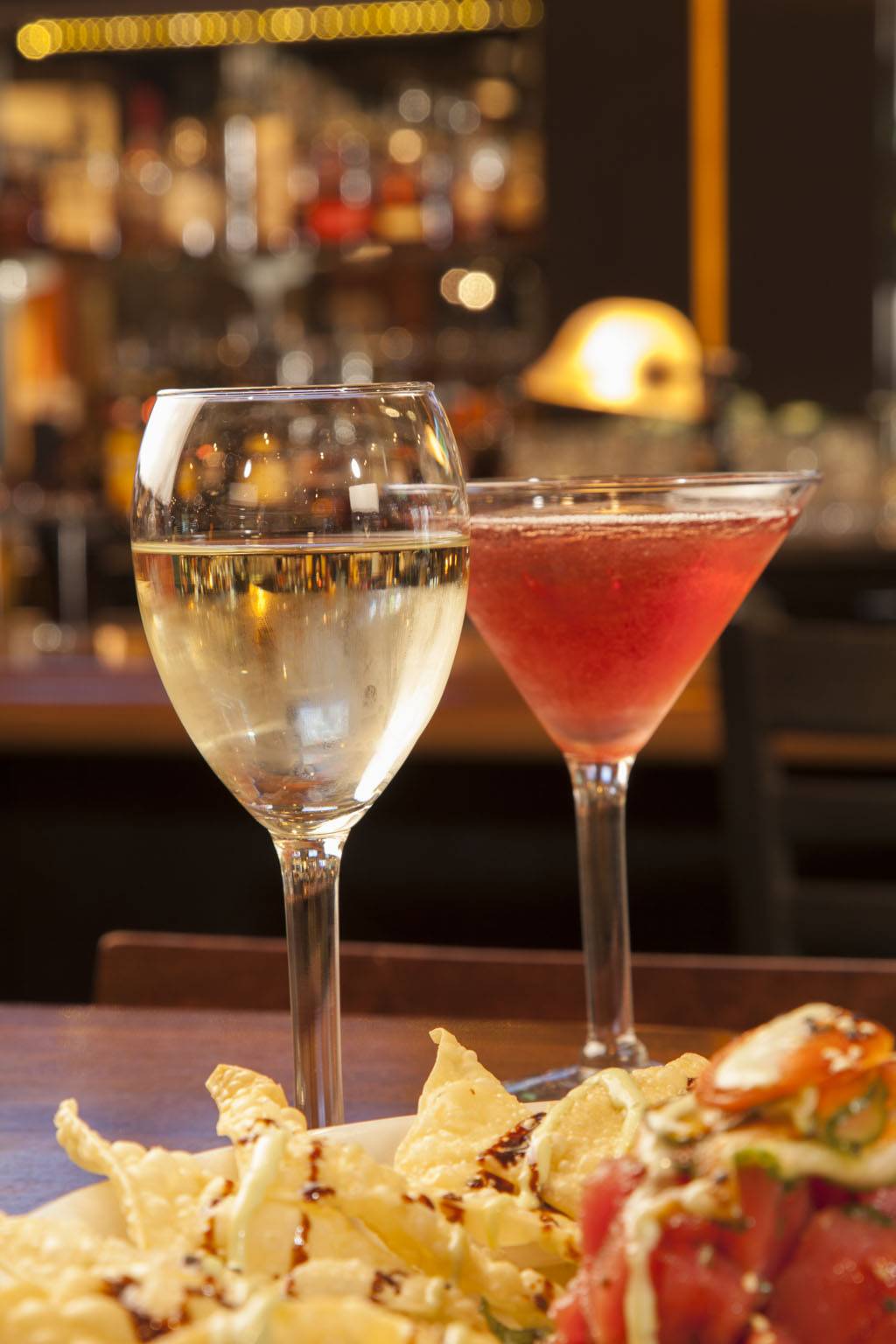 Matt The Millers Tavern | restaurant | 11 City Center Dr, Carmel, IN 46032, USA | 3178051860 OR +1 317-805-1860