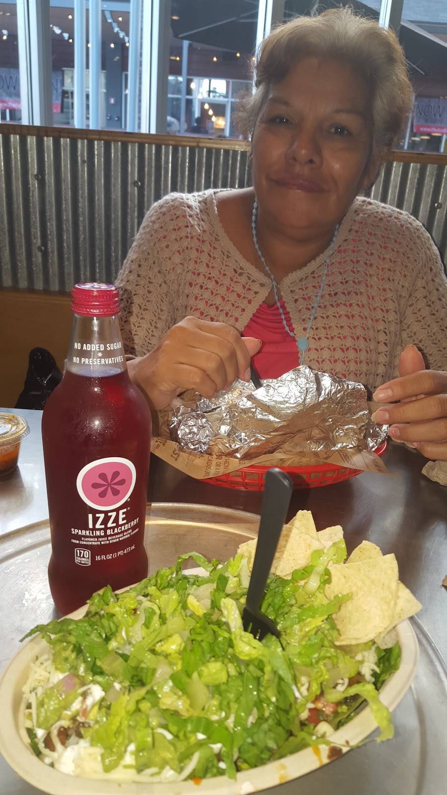 Chipotle Mexican Grill | restaurant | 135 E Palm Ave Spc A2, Burbank, CA 91502, USA | 8188420622 OR +1 818-842-0622