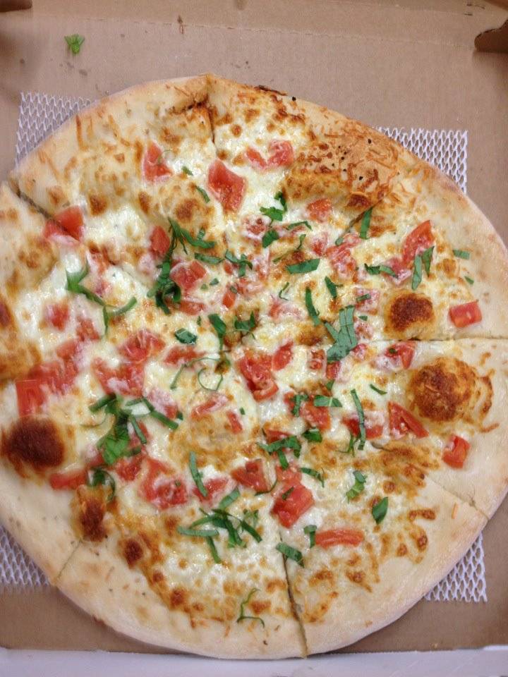 Cafe Quattro | restaurant | 817 Harrison Ave, Boston, MA 02118, USA | 6175579291 OR +1 617-557-9291