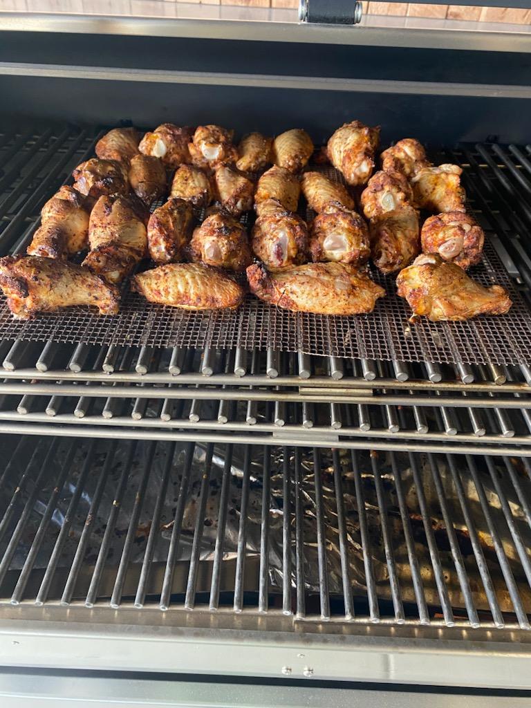 Rawhides | restaurant | 333 Swinging Bridge Rd, Old Hickory, TN 37138, USA | 6155417163 OR +1 615-541-7163