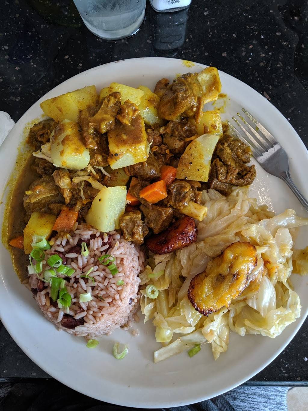 Irie Eats Jamaican Restaurant | restaurant | 8428 Olive Blvd, St. Louis, MO 63132, USA | 3143958821 OR +1 314-395-8821