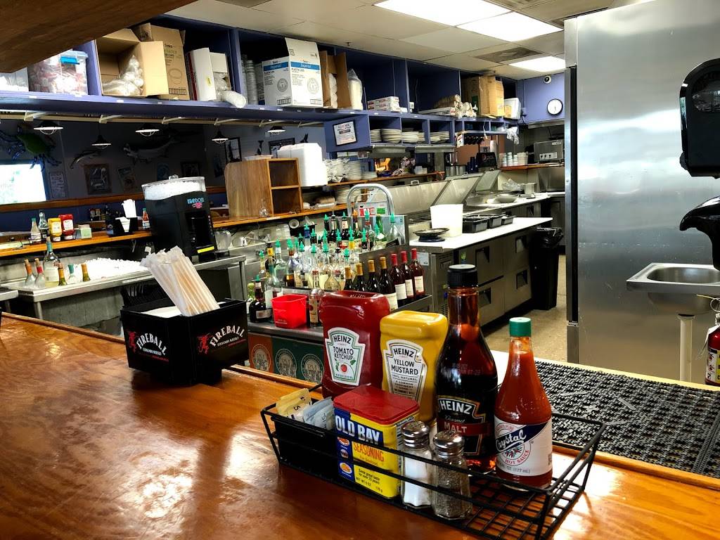 Salty Papas Shrimp House | restaurant | 15271 McGregor Blvd #1, Fort Myers, FL 33908, USA | 2394827272 OR +1 239-482-7272