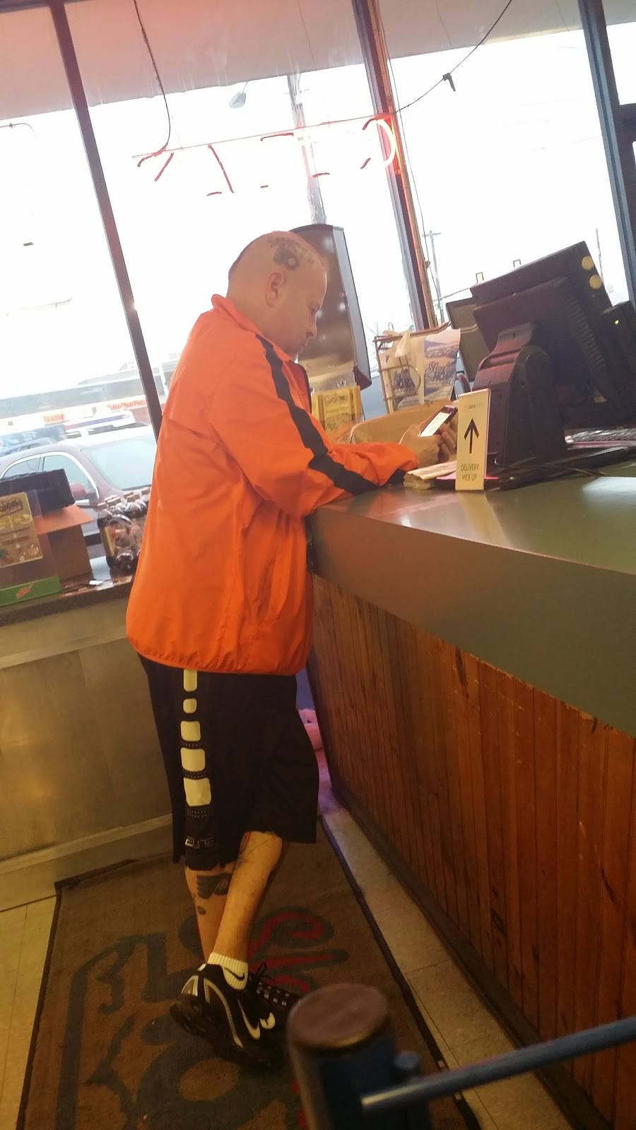 Slacks Hoagie Shack | meal takeaway | 2499 Aramingo Ave, Philadelphia, PA 19125, USA | 2154234020 OR +1 215-423-4020