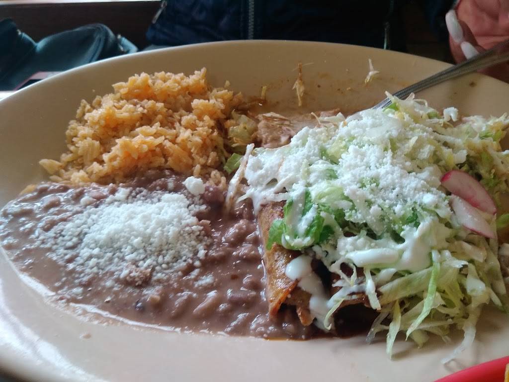 Restairante Morelitos | restaurant | 22785, Calle Paseo Pacífico 1907, Fracc Hacienda del Mar, 22785 Ensenada, B.C., Mexico | 016461548086 OR +52 646 154 8086