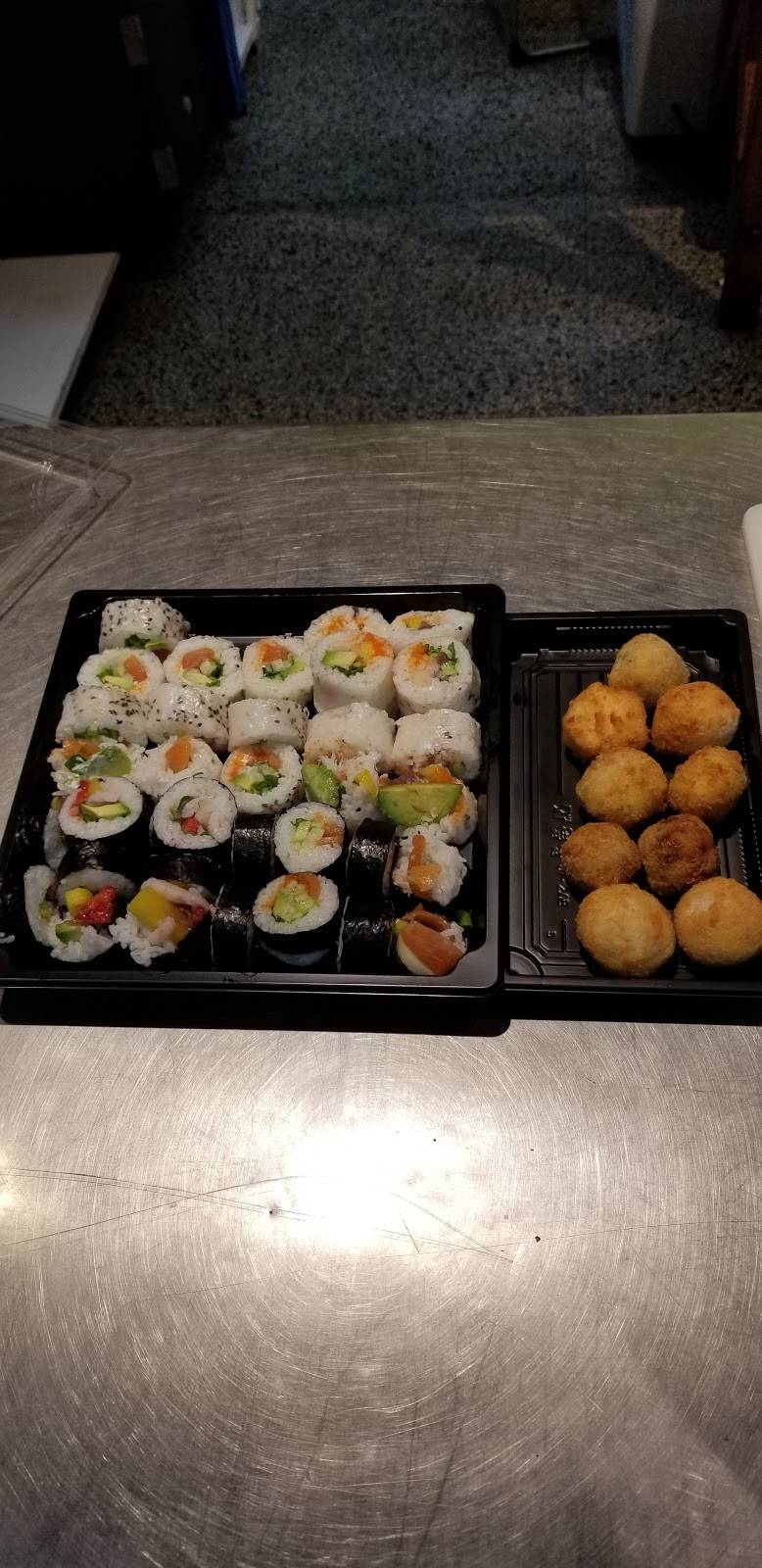 Kokomi Sushi | restaurant | 2093 Avenue Champlain, Shawinigan, QC G9N 2L3, Canada | 8198522737 OR +1 819-852-2737