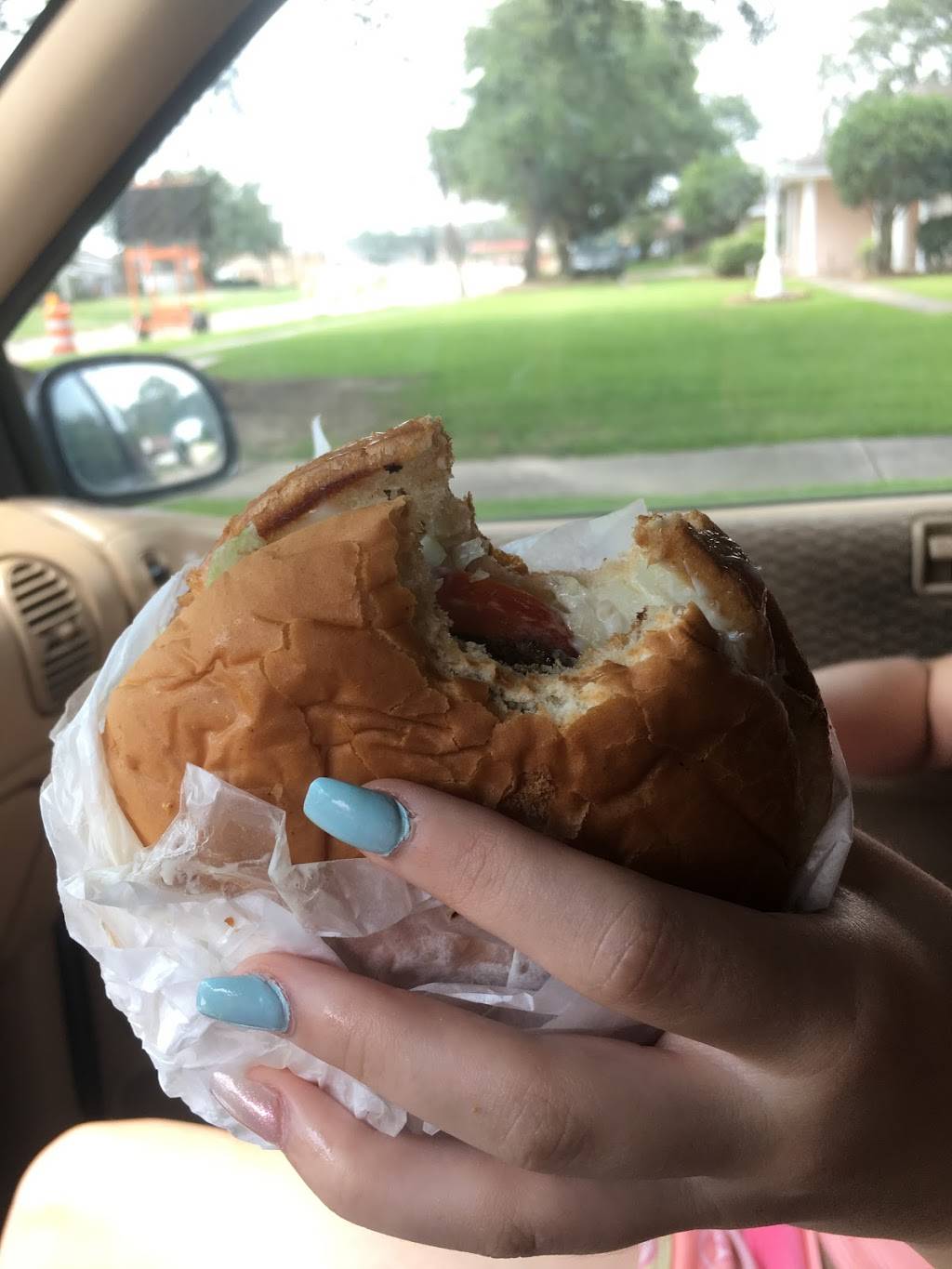 Balls Fried Chick-N | restaurant | 4325 Common St, Lake Charles, LA 70607, USA | 3375622688 OR +1 337-562-2688