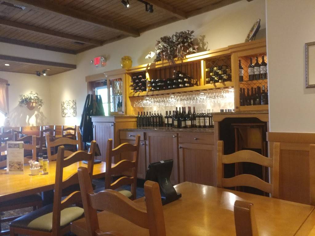 Olive Garden Italian Restaurant | meal takeaway | 4811 Outer Loop, Louisville, KY 40219, USA | 5029682978 OR +1 502-968-2978