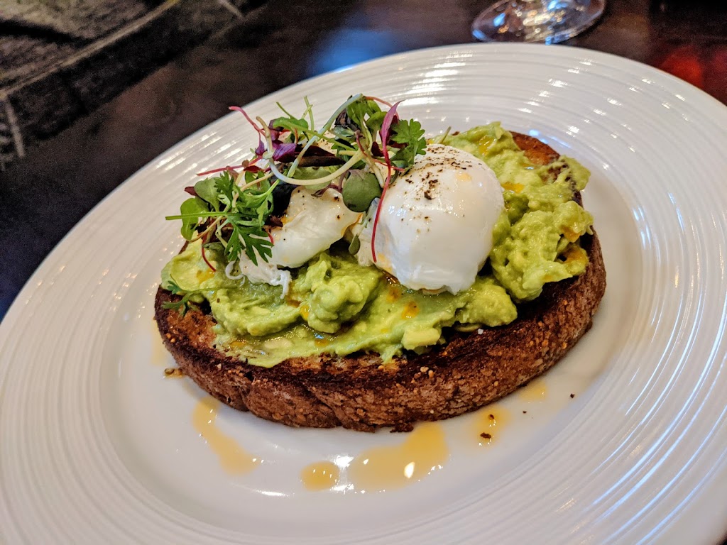 Wandering Vine at the Castle | restaurant | 12401 Johnson Dr, Shawnee, KS 66216, USA | 9133791300 OR +1 913-379-1300