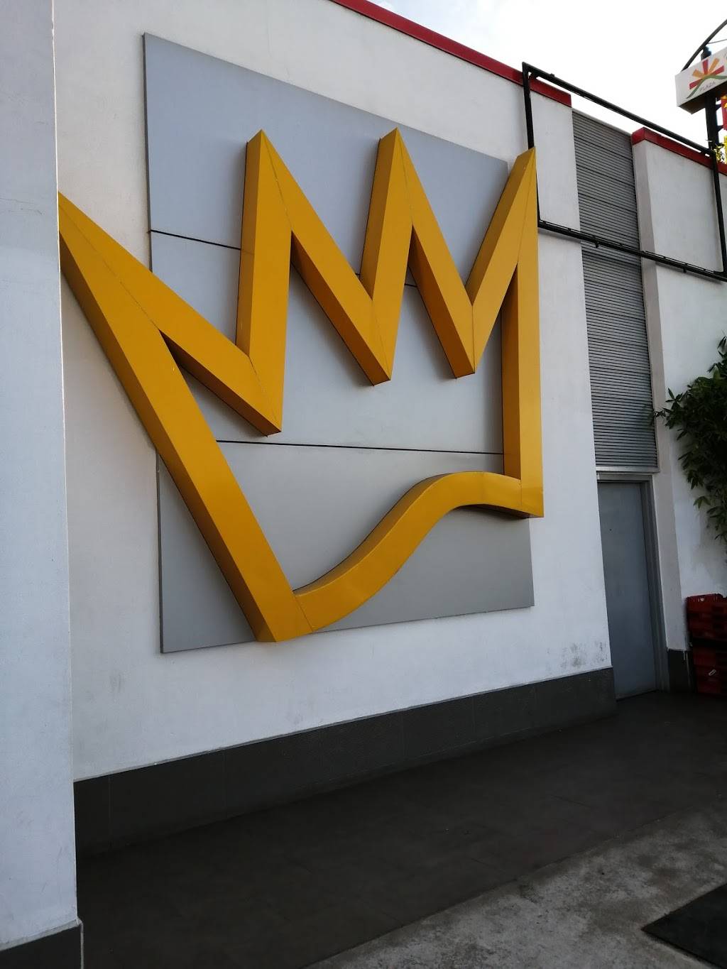 Burger King LOMA BONITA | restaurant | Boulevard, Privada Agua Azul 7200, Loma Bonita, 22604 Tijuana, B.C., Mexico | 015552555241 OR +52 55 5255 5241