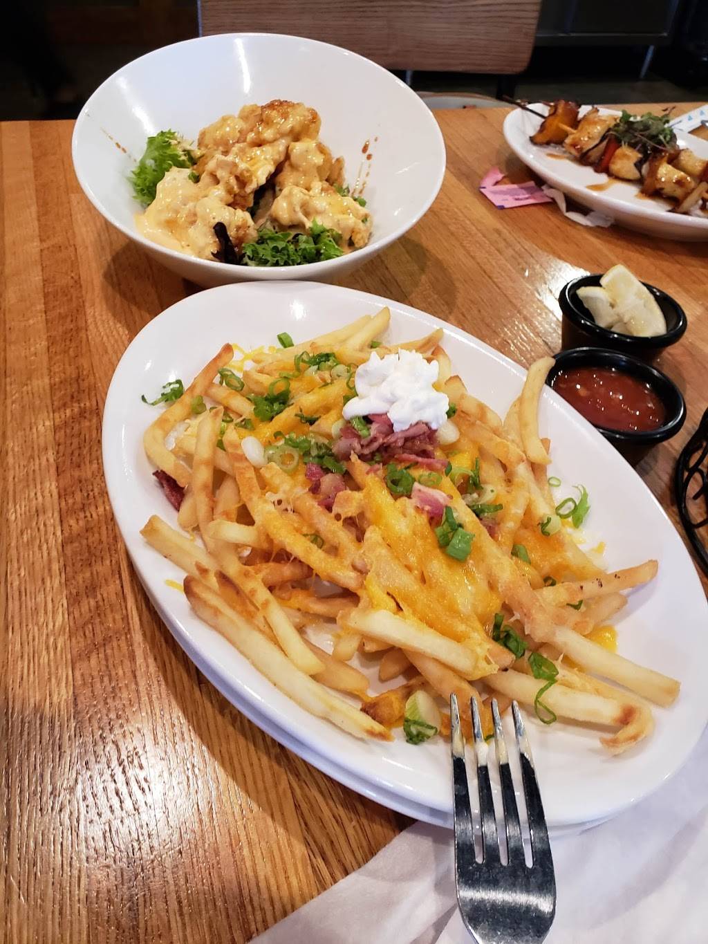 Kabuto | restaurant | 908 Conference Dr, Goodlettsville, TN 37072, USA | 6158514004 OR +1 615-851-4004