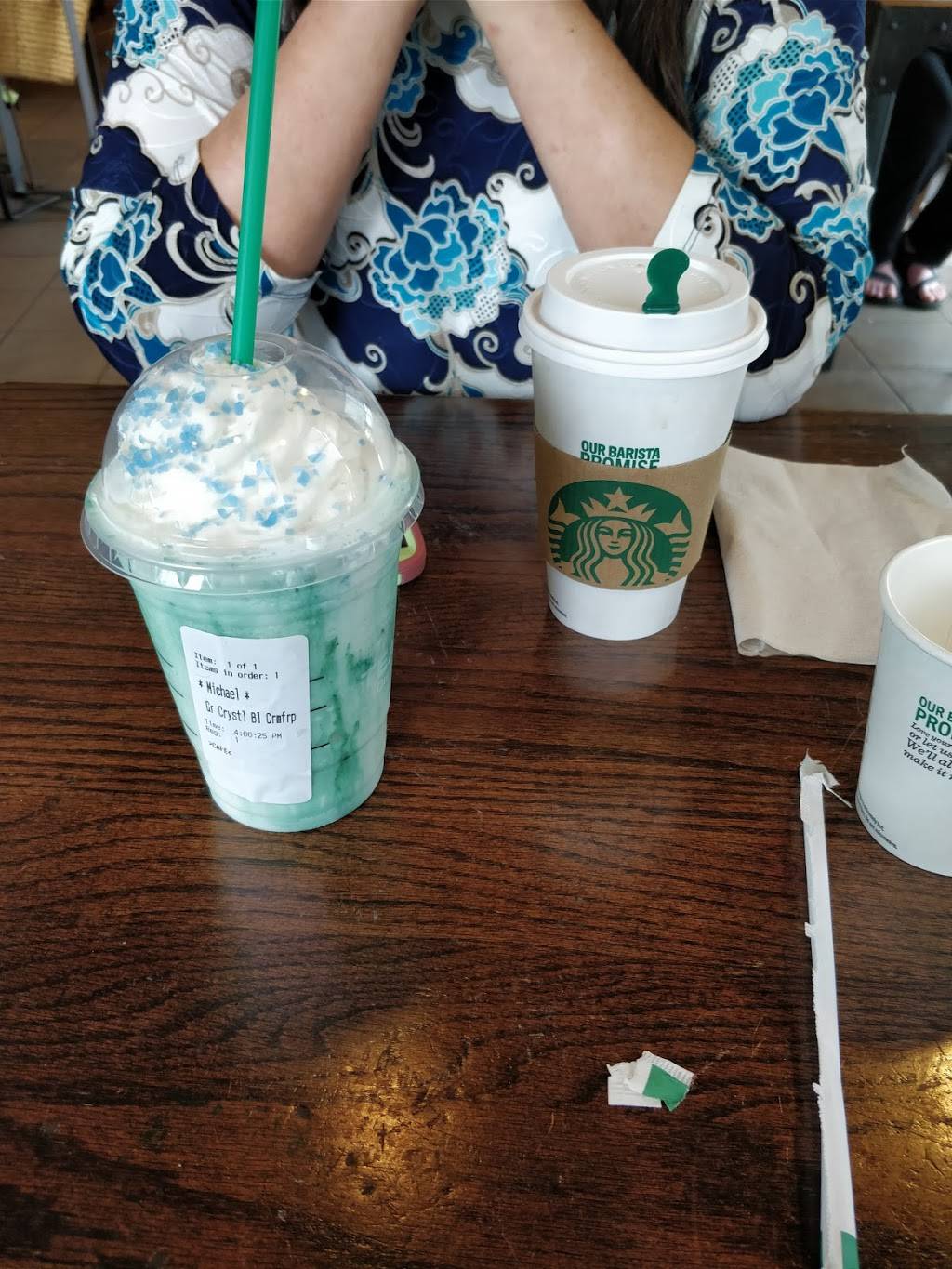 Starbucks | cafe | 1440 S Bowen Rd, Arlington, TX 76013, USA | 8172751190 OR +1 817-275-1190