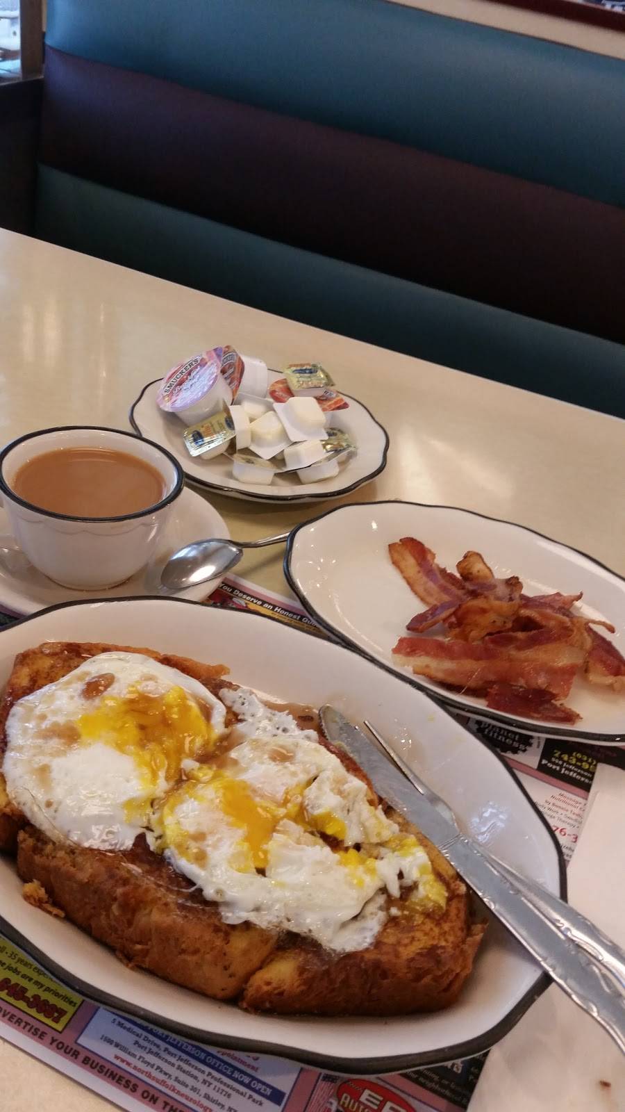 Coram Diner | restaurant | 383 Middle Country Rd, Coram, NY 11727, USA | 6314510487 OR +1 631-451-0487