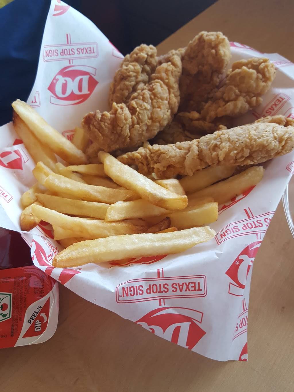 Dairy Queen Store | restaurant | 600 Fair Ave, San Antonio, TX 78223, USA | 2105324030 OR +1 210-532-4030