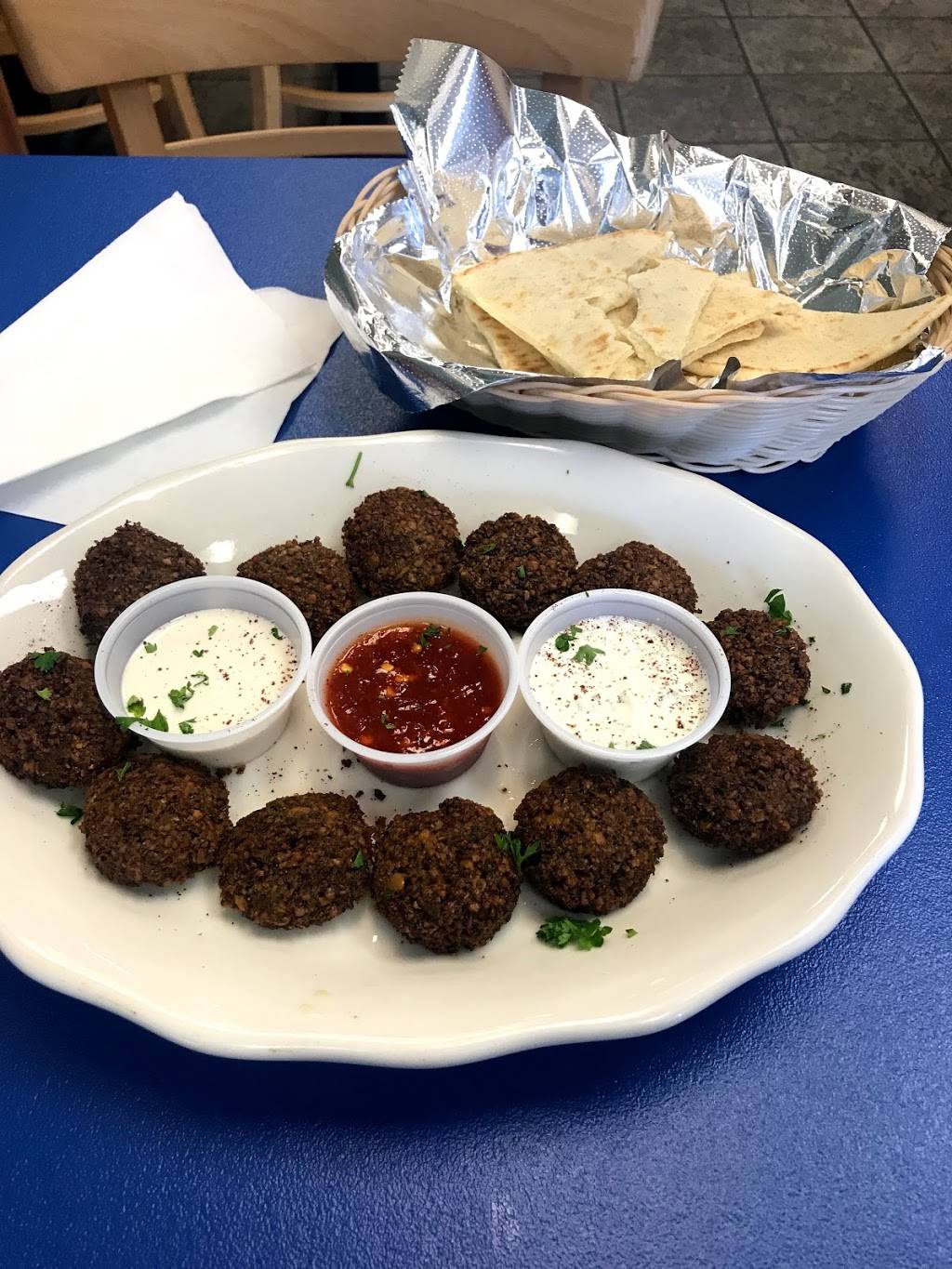 Med Mex Cafe | restaurant | 2609 E Broadway, Columbia, MO 65201, USA | 5734428727 OR +1 573-442-8727