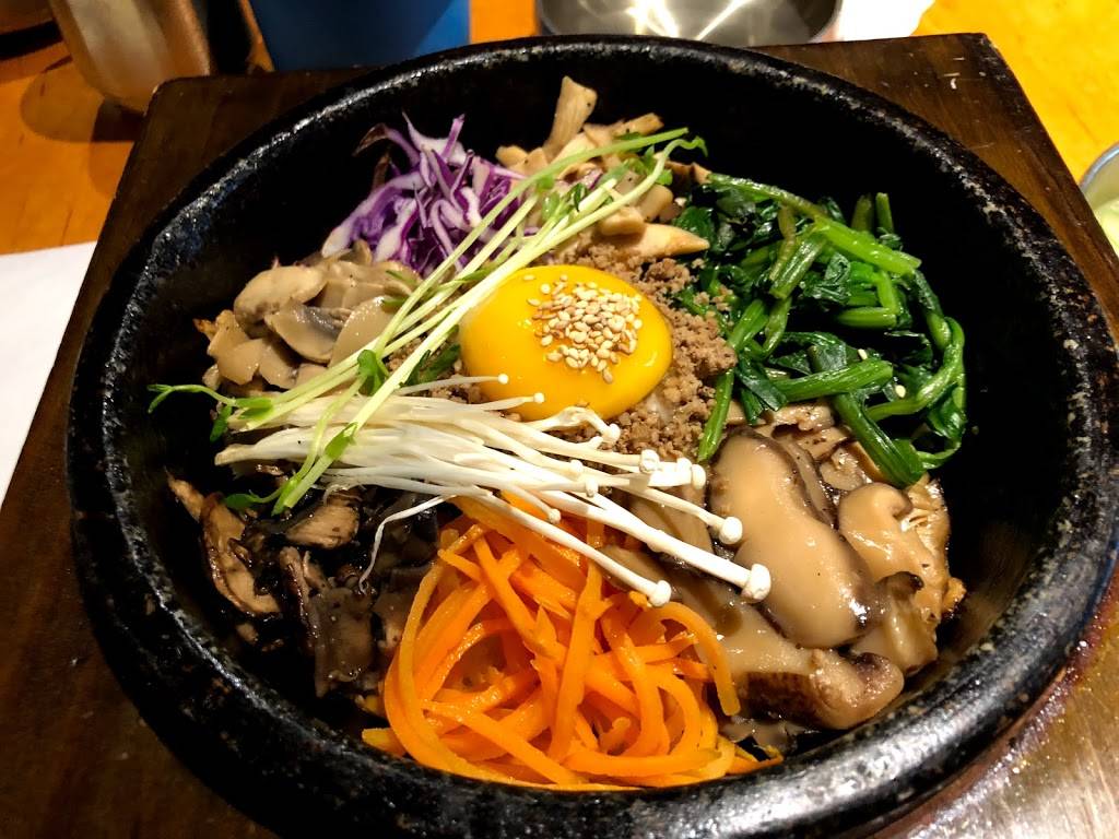 Koryo Samgyetang 고려삼계탕 | restaurant | 5865 Leslie St, North York, ON M2H 1W8, Canada | 4164930880 OR +1 416-493-0880