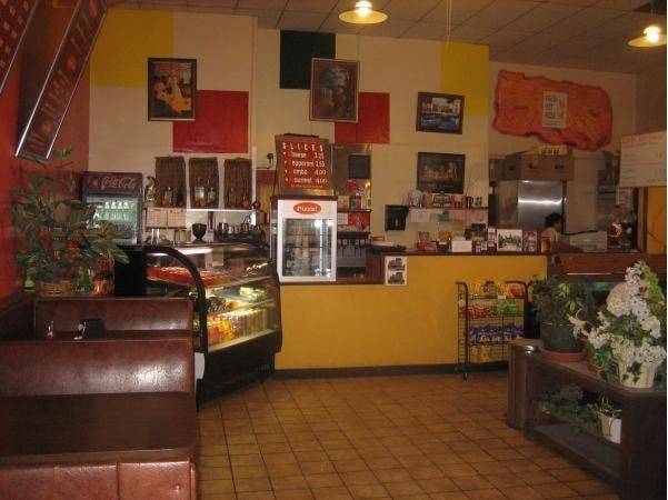 Sopranos Pizza | meal delivery | 3786, 326 23rd St, Oakland, CA 94612, USA | 5102511900 OR +1 510-251-1900