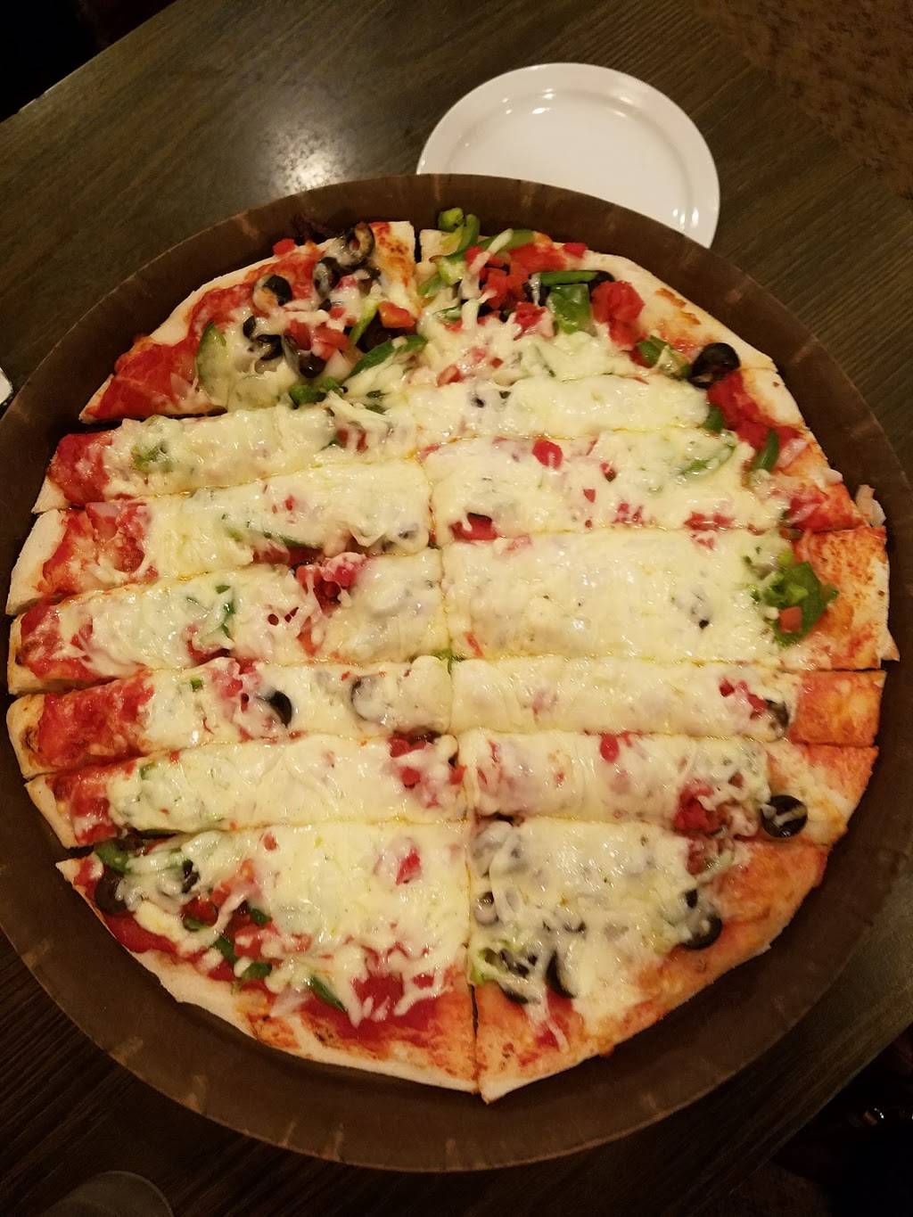 Brunos Pizza and Big Os Sports Room | restaurant | 212 Brown St, West Lafayette, IN 47906, USA | 7657431668 OR +1 765-743-1668