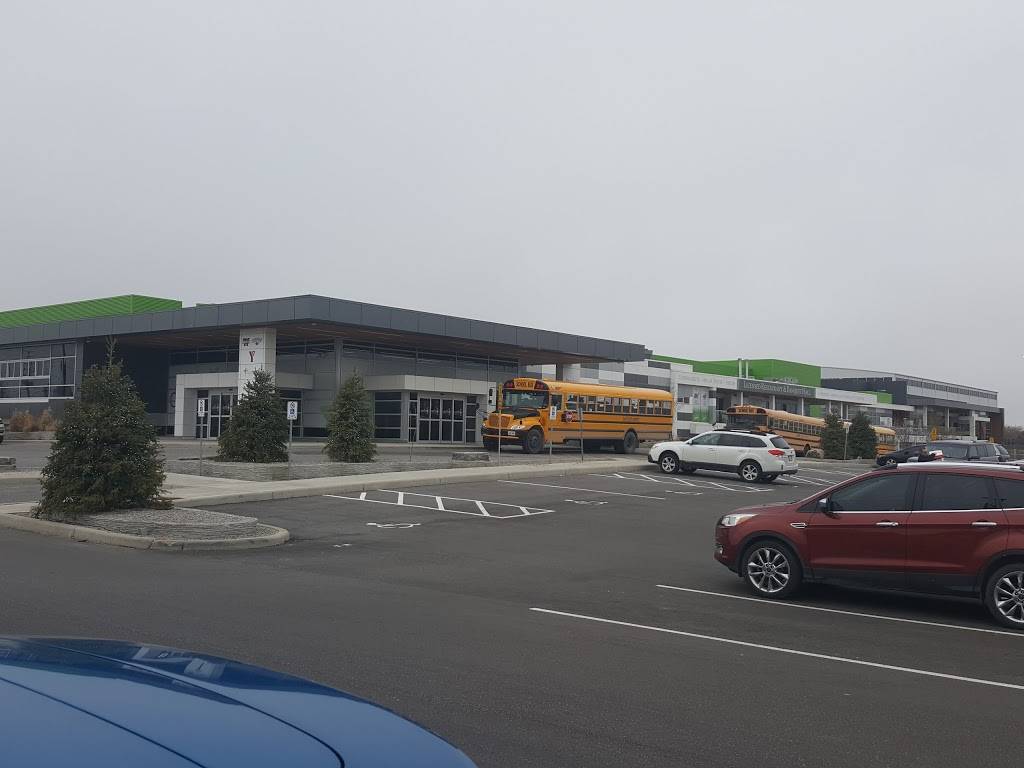 Central Park Athletics | restaurant | 3400 Grand Marais Rd E, Windsor, ON N8W 1W7, Canada | 5199448000 OR +1 519-944-8000