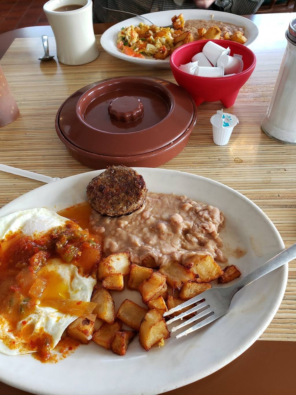 Taqueria La Fonda | restaurant | 1204 S Interstate 35, San Marcos, TX 78666, USA | 5123928363 OR +1 512-392-8363