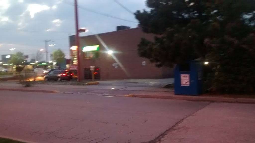 Subway | restaurant | 3119 Dufferin St, North York, ON M6A 2S9, Canada | 4167856581 OR +1 416-785-6581