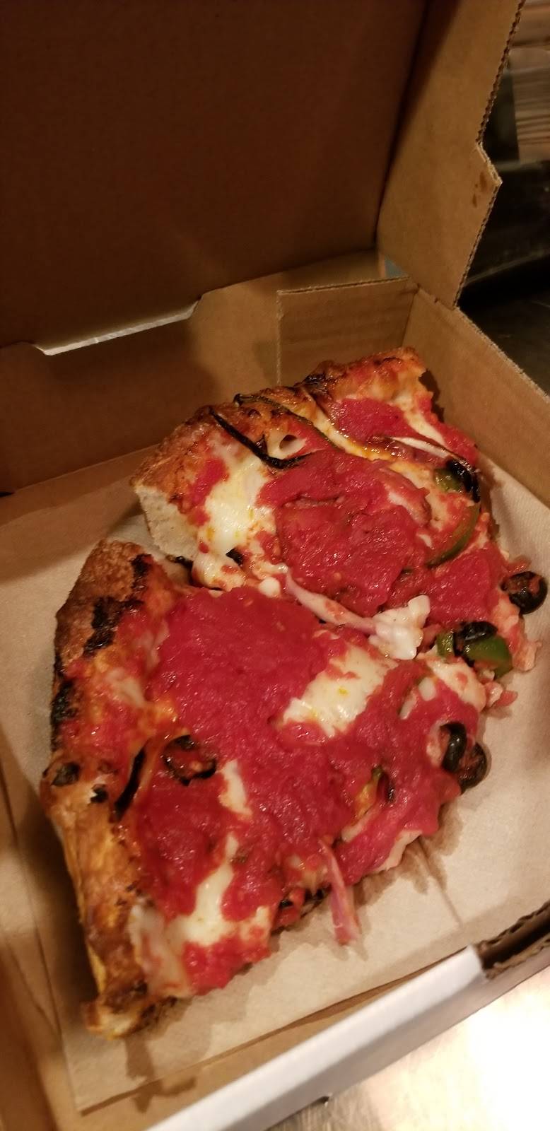 Destinys Big City Pizza | restaurant | 1168 Tree Swallow Dr, Winter Springs, FL 32708, USA | 4075425400 OR +1 407-542-5400