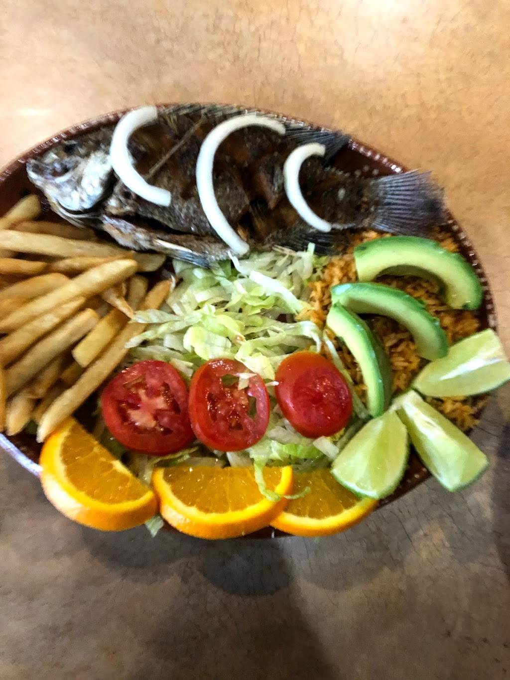 Taqueria el aguila real | restaurant | 616 Schooldell Dr, Dallas, TX 75211, United States | 2146136676 OR +1 214-613-6676