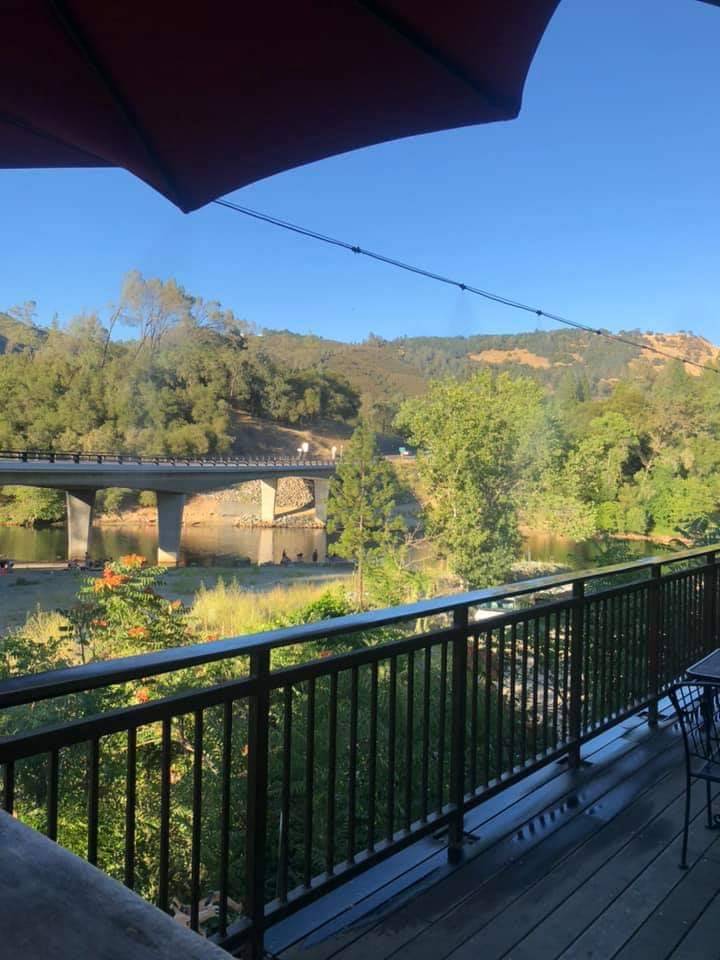 Whitewater Pizza Company | restaurant | 7310 CA-49, Lotus, CA 95651, USA | 5304574992 OR +1 530-457-4992