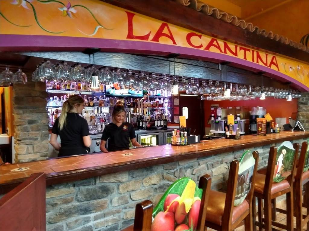 Los Tres Amigos Chelsea | restaurant | 350 N Main St Ste. 200, Chelsea, MI 48118, USA | 7345939166 OR +1 734-593-9166