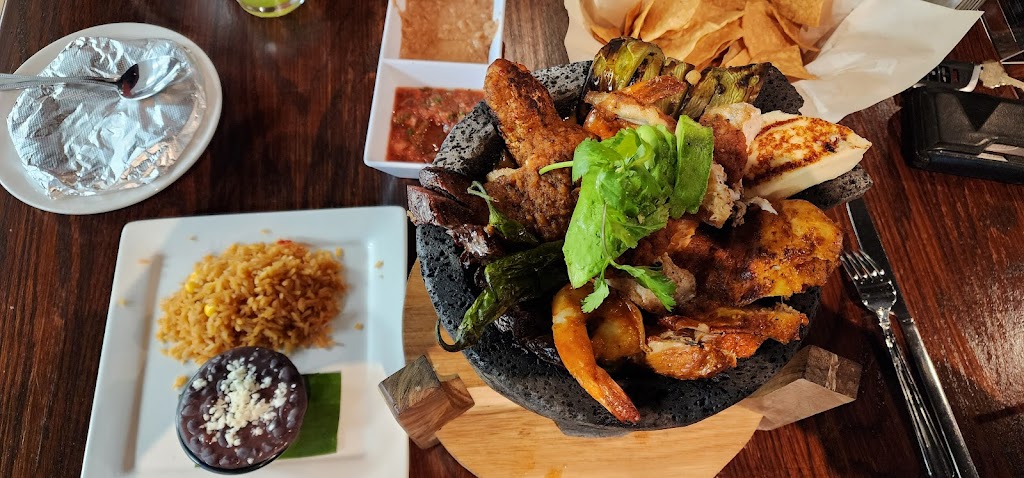 Xclusive Mexican Seafood | restaurant | 25571 Jeronimo Rd #1, Mission Viejo, CA 92691, USA | 9492153667 OR +1 949-215-3667