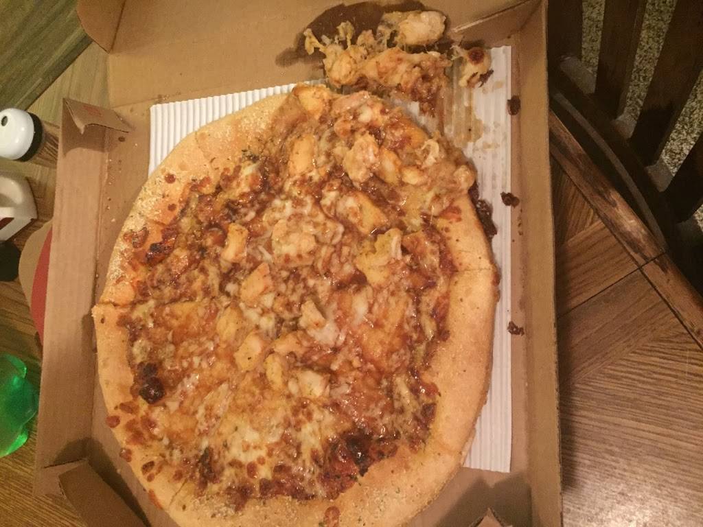 Pizza Hut | meal takeaway | 634 1st St NE Ste 200, Alabaster, AL 35007, USA | 2056635137 OR +1 205-663-5137