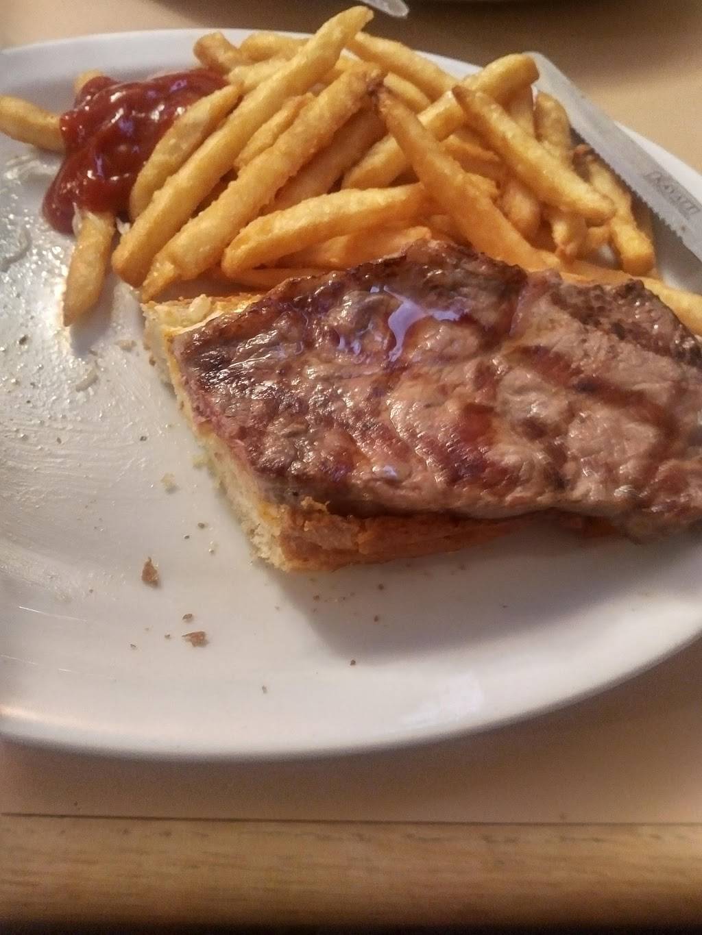 Prime Bar-B-Q Restaurant Ltd | restaurant | 550 Highland Rd W, Kitchener, ON N2M 5G3, Canada | 5197456611 OR +1 519-745-6611