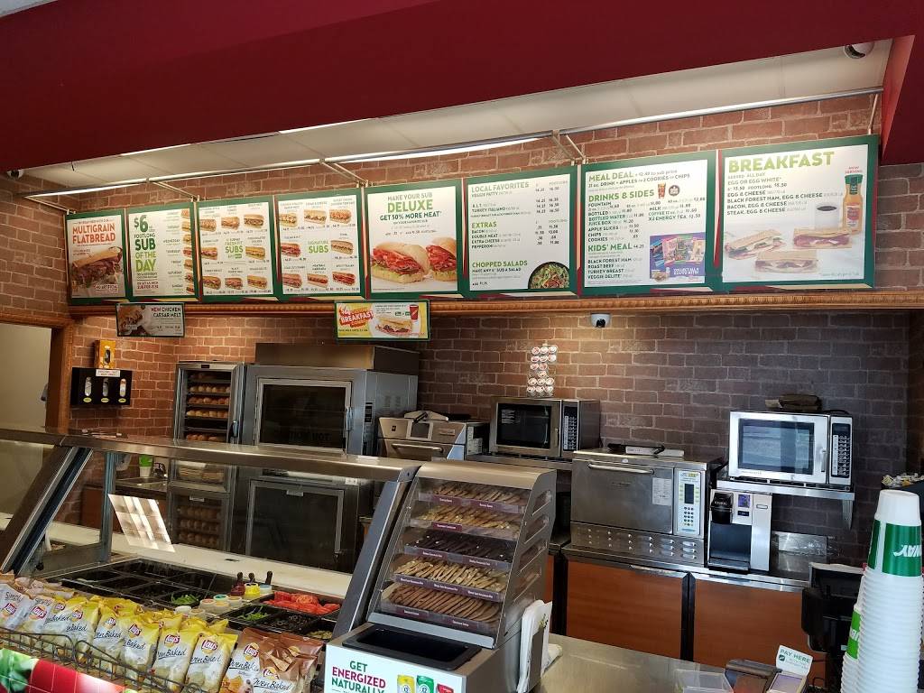 Subway | restaurant | 2575 E, FL-50, Clermont, FL 34711, USA | 3522426037 OR +1 352-242-6037